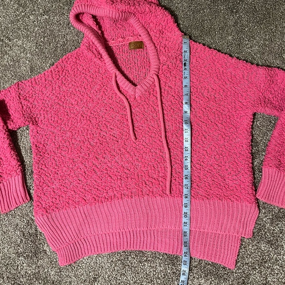 POL Pink Boucle Hoodie Small - Picture 8 of 10